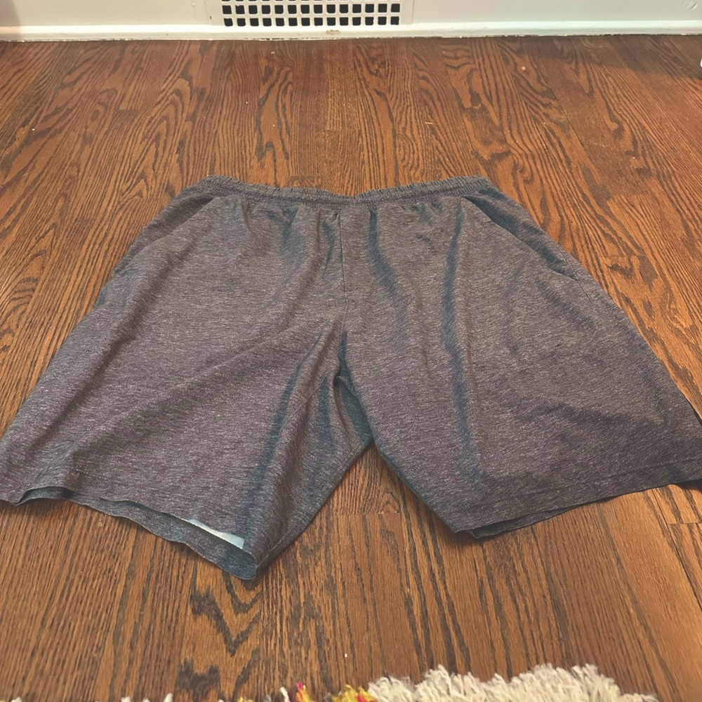 Lululemon pace breaker shorts